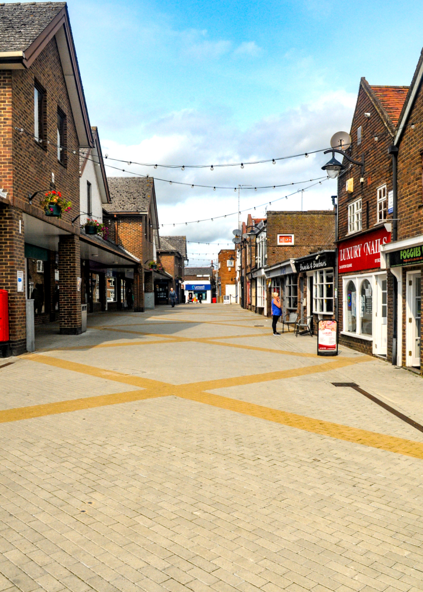 Dunstable High Street Heritage Action Zone (HSHAZ) Dunstable Town Council