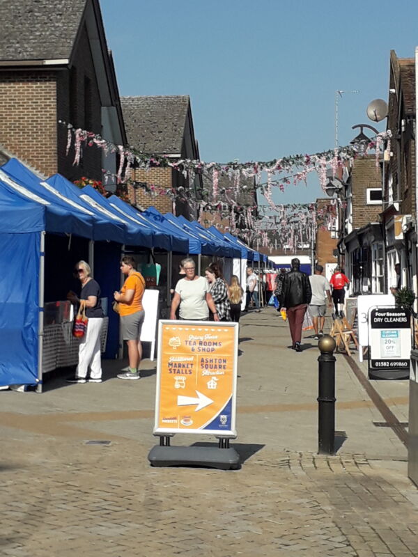 Market Stands in Dunstable