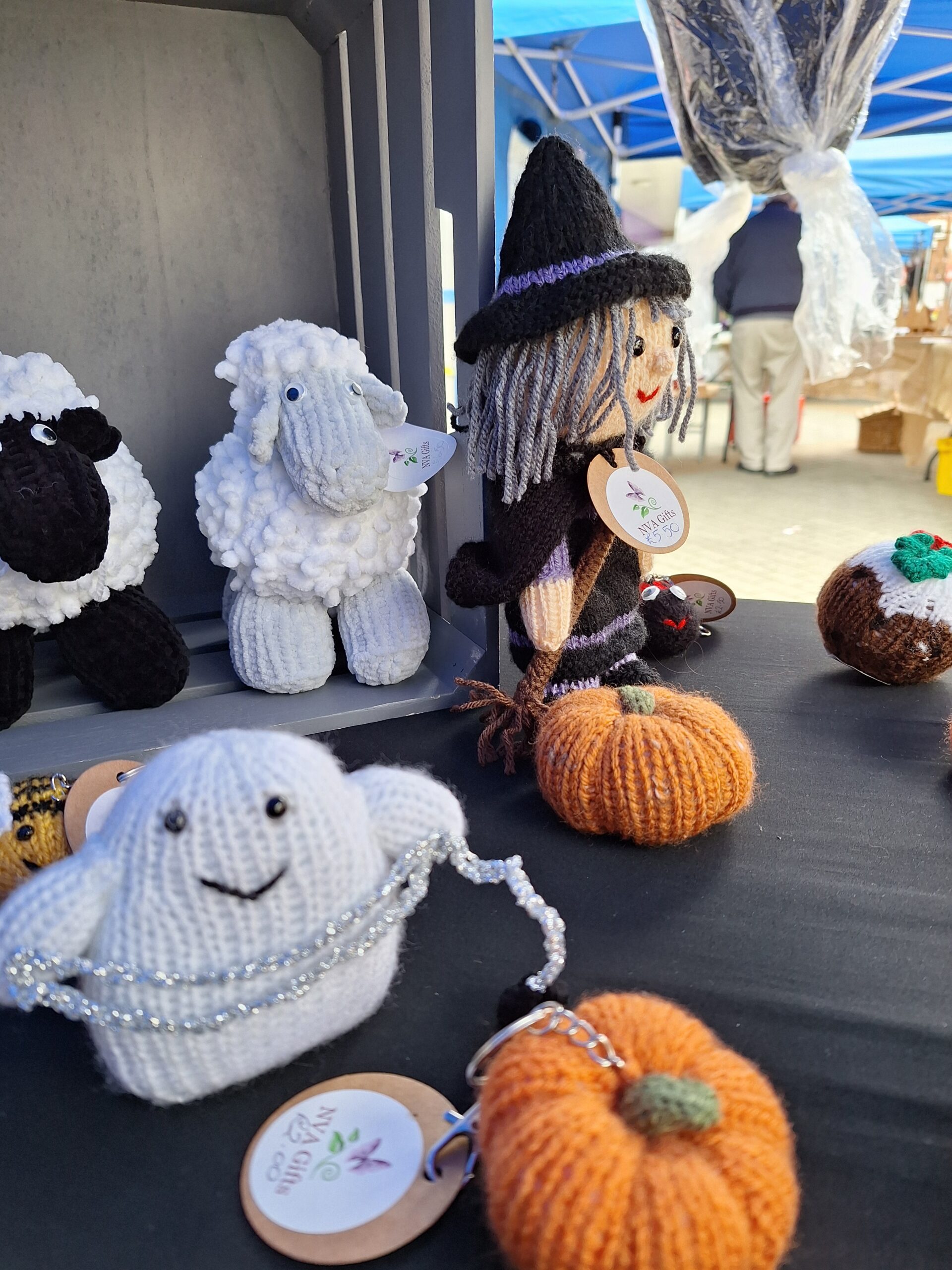 toys at Middle Row